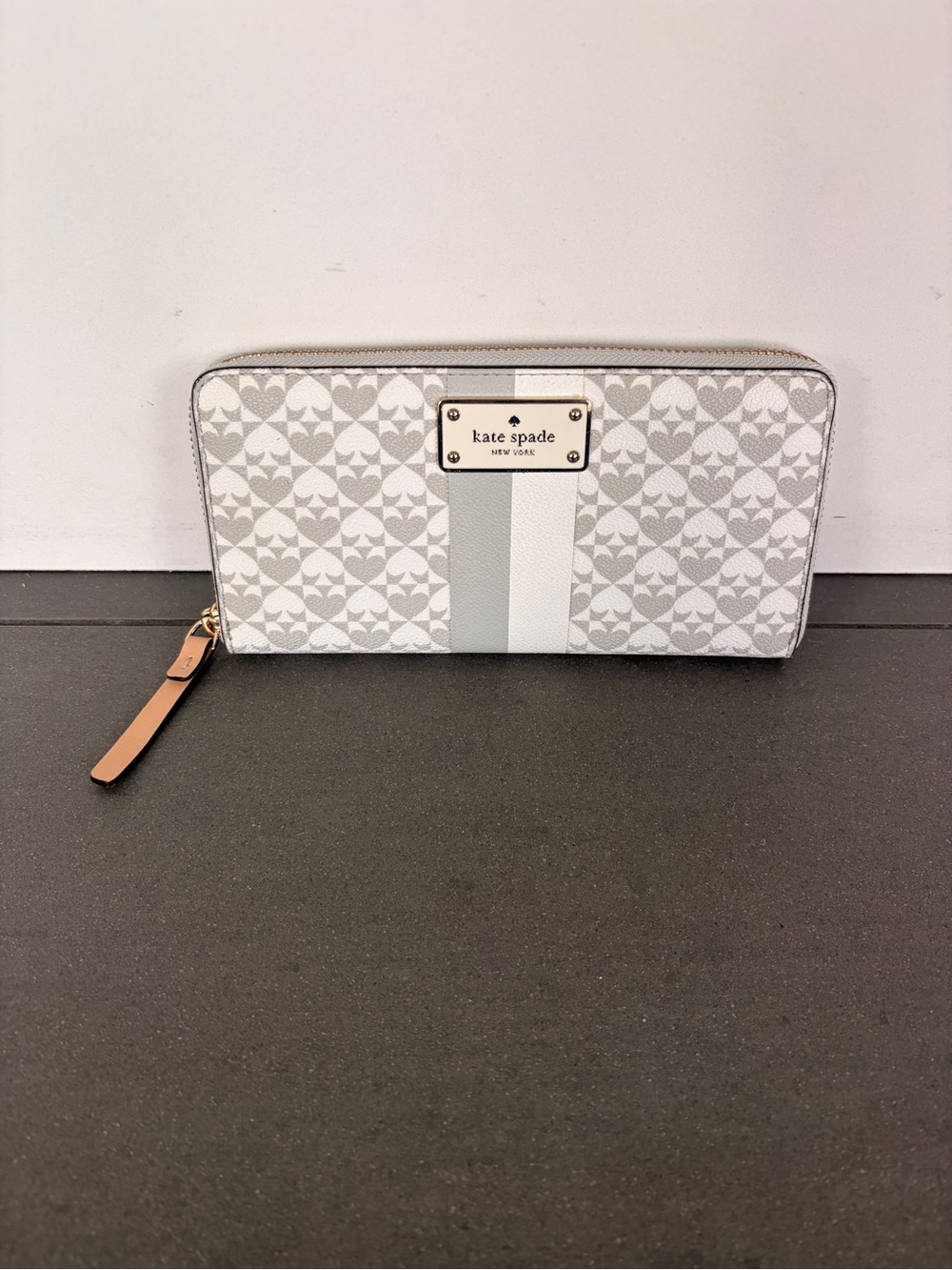 kate spade Gray & White Signature Stripe Neda Penn Station Zip Wallet